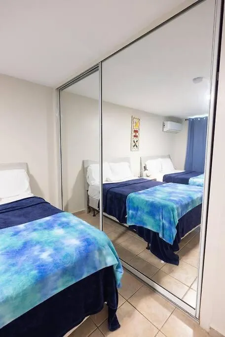 Golden Dream Villas & Studio A/B Pool View イサベラ