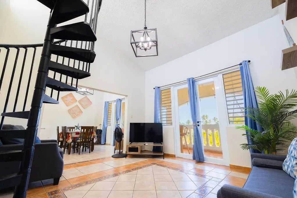 Golden Dream Villas & Studio A/B Pool View Isabela